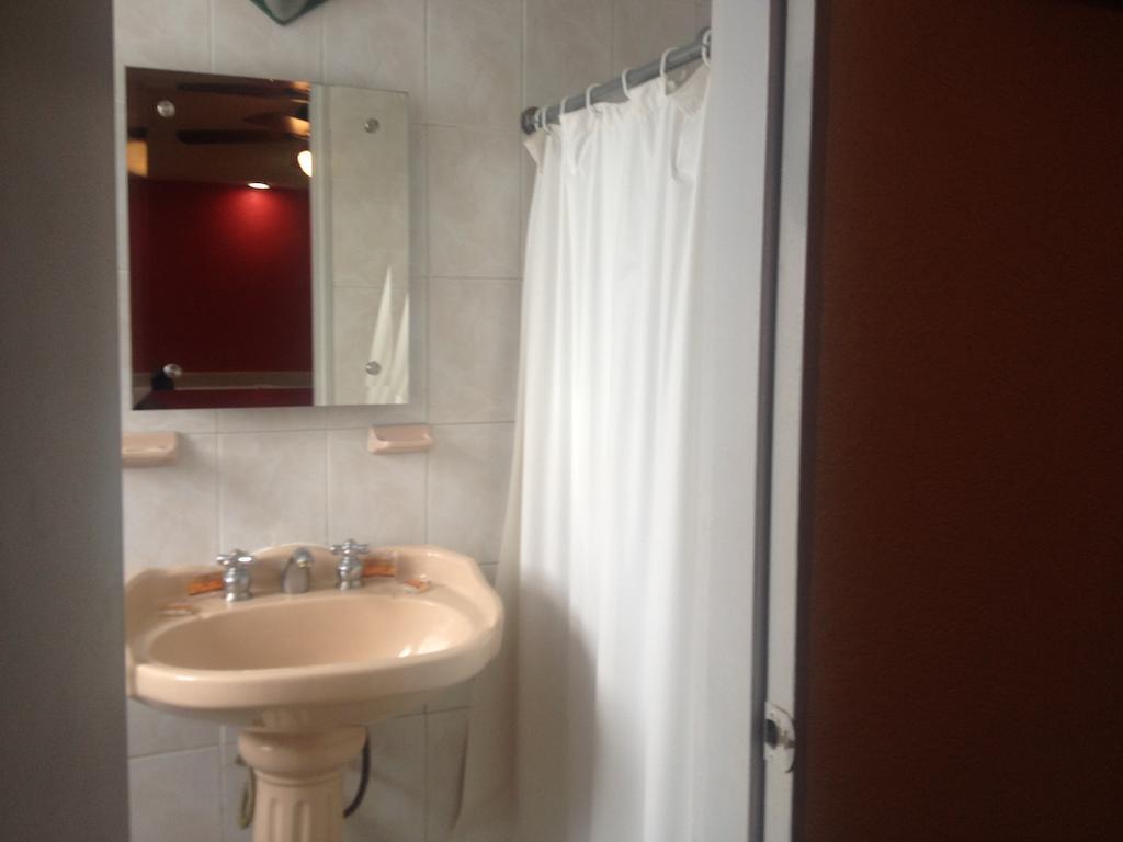 Hotel La Paz Guadalajara Bilik gambar