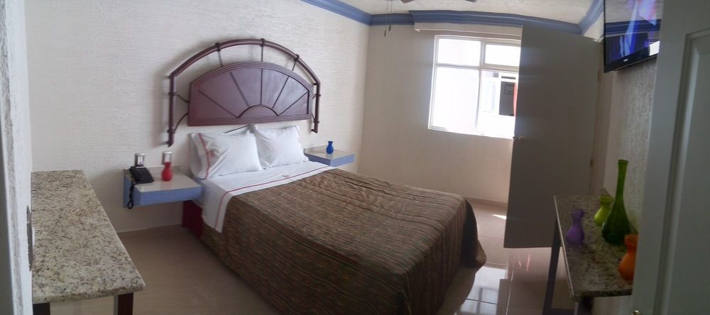 Hotel La Paz Guadalajara Luaran gambar