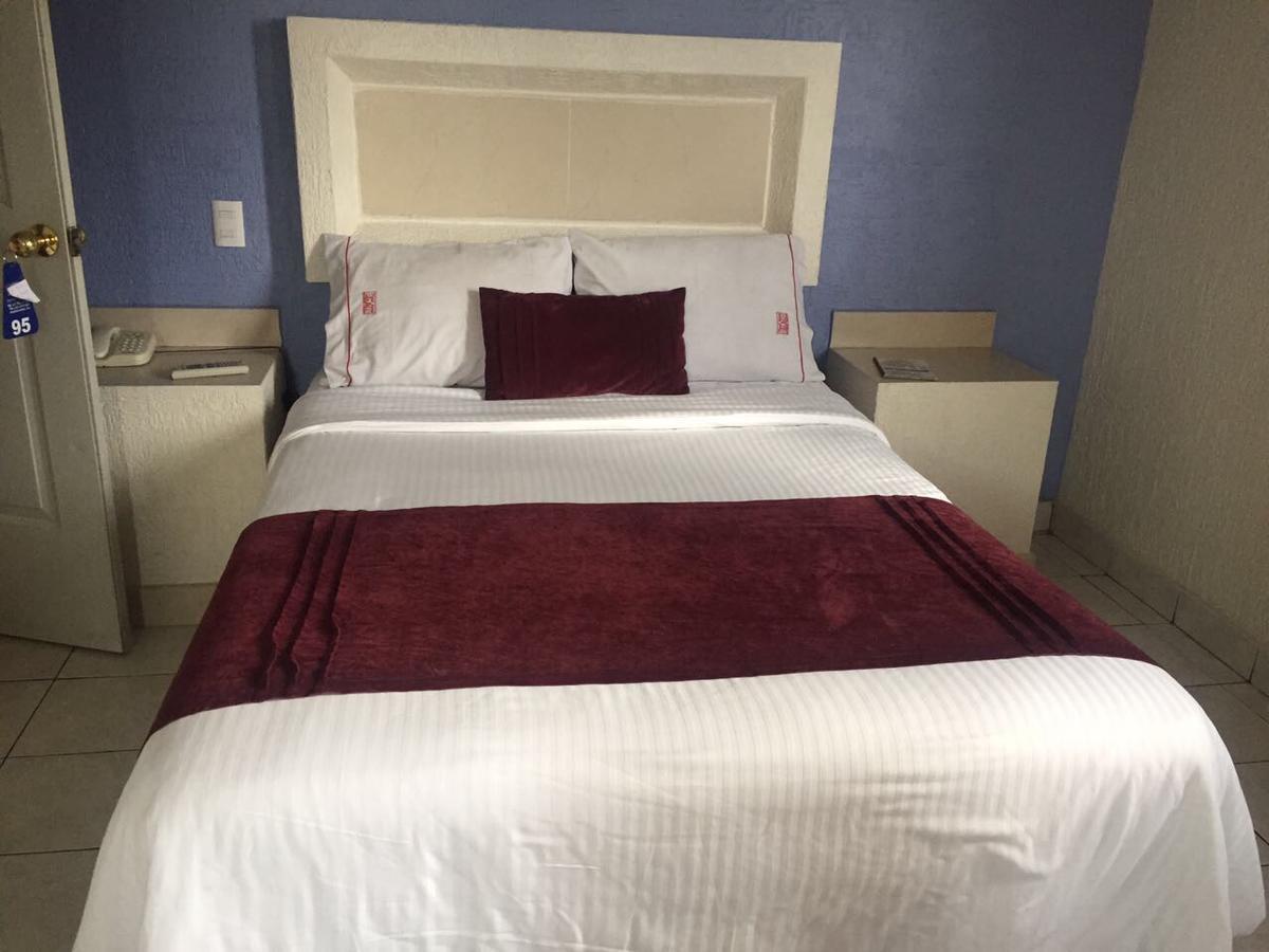 Hotel La Paz Guadalajara Luaran gambar